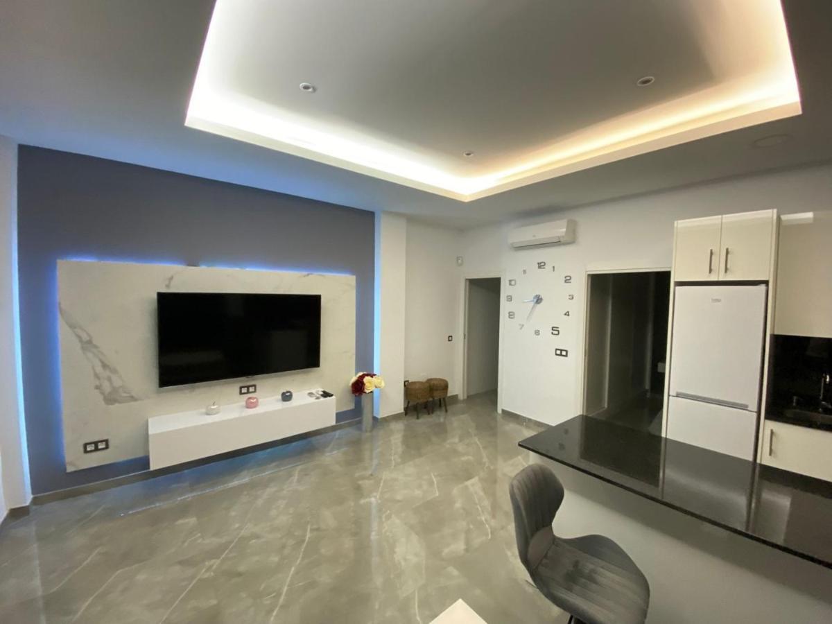 Apartamento Centrico ฟูเอนฮิโรลา ภายนอก รูปภาพ