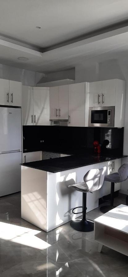 Apartamento Centrico ฟูเอนฮิโรลา ภายนอก รูปภาพ